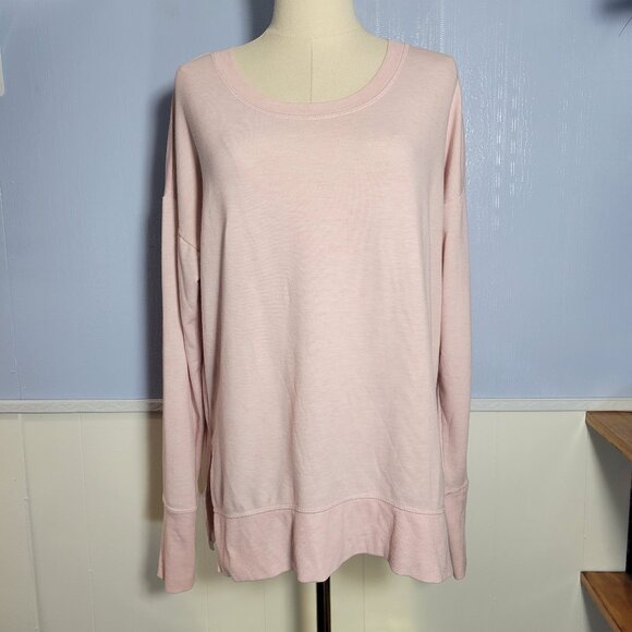 Time and Tru Medium Baby Pink Round Neck Lightweight Longsleeve Sweatshirt Tee - Picture 1 of 9